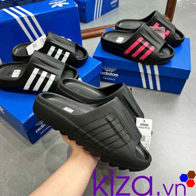 Dép adidas màu đen