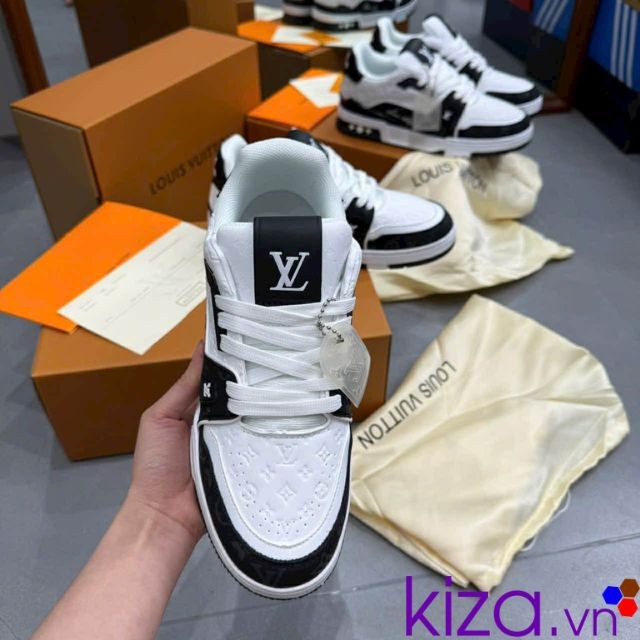 Giày thể thao nam Louis Vuitton 54 màu đen