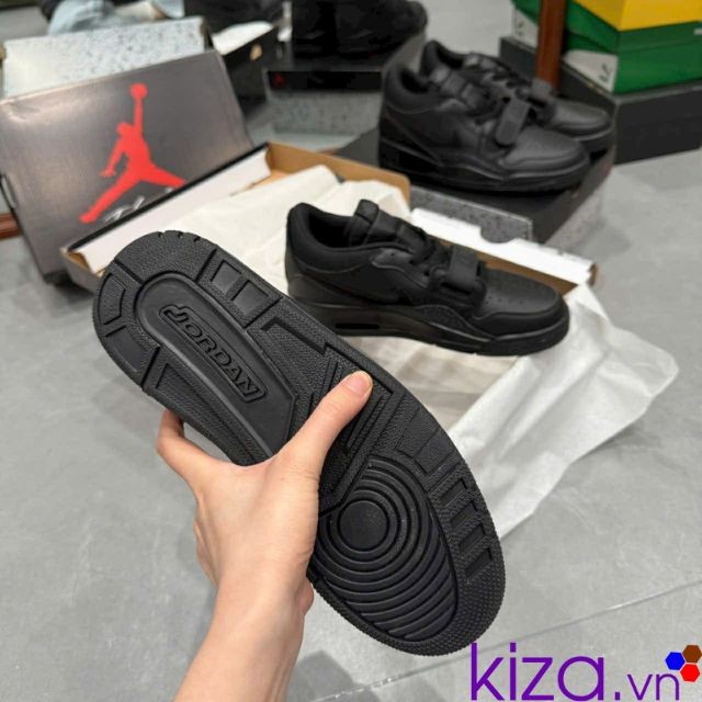 Giày Nike Air Jordan 3 Retro đen Full