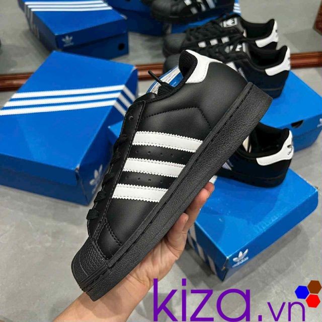 Giày Adidas Superstar mũi sò màu đen tem trắng