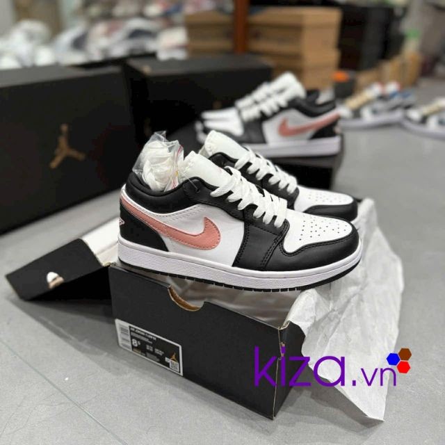 Giầy nike jordan nữ màu đen hồng
