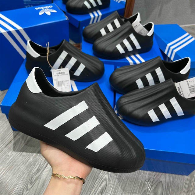 Gày Adidas Superstar Adifom màu đen