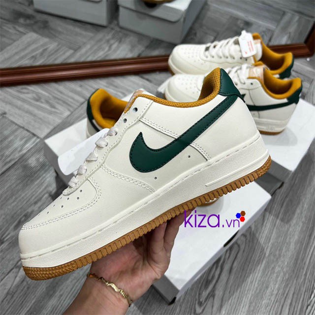 Giày nike Air Beige