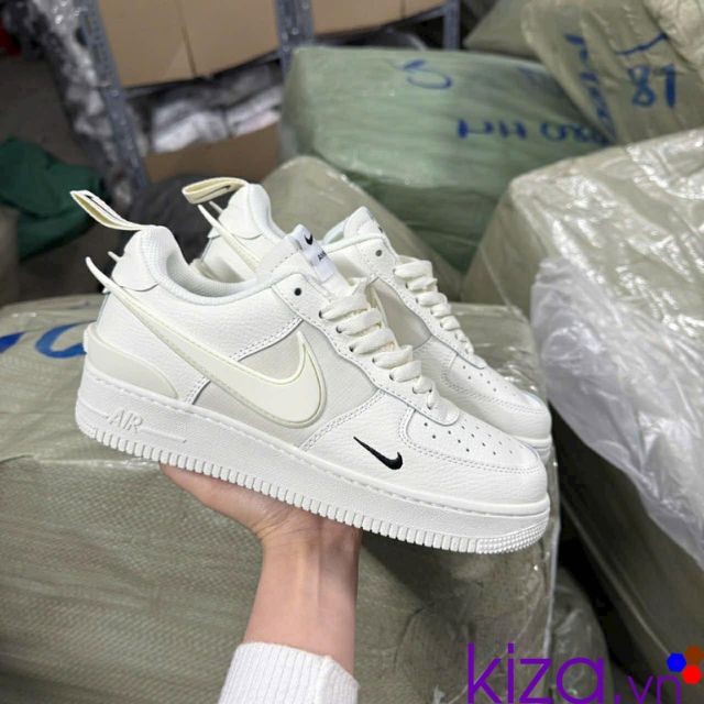 Giày thể thao nữ nike Airforce màu trắng kem