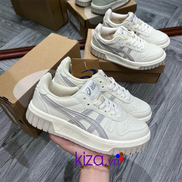 Giày Asics court màu kem