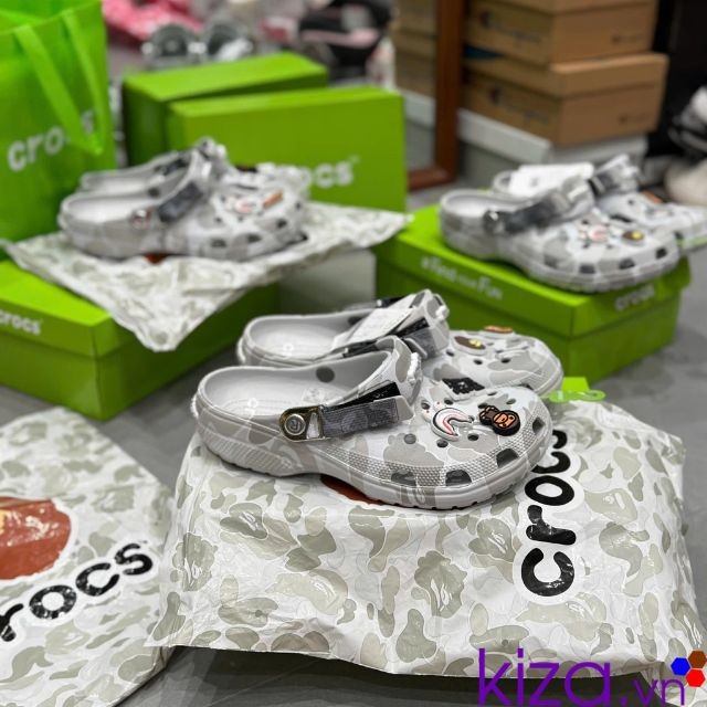 Dép crocs bape màu xám