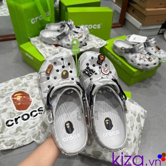 Sục crocs nam