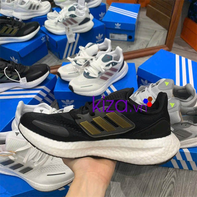 Adidas 2023 màu đen