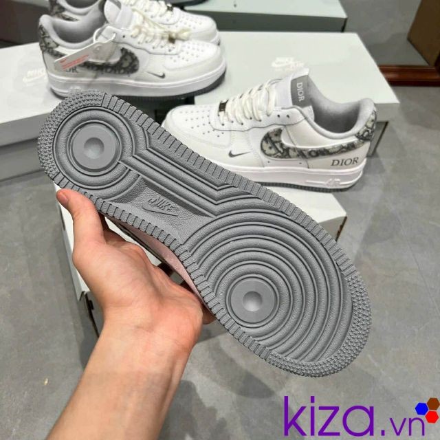 Giày nike dior