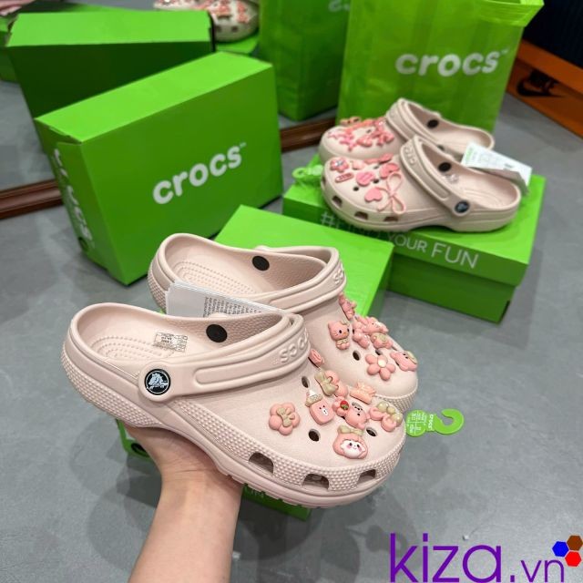 Dép crocs cho nữ màu hồng