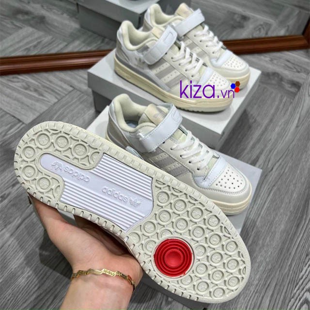 Mua Giày Adidas Forum low kem