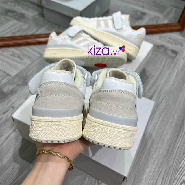 Giày Adidas nữ forum kem cổ thấp