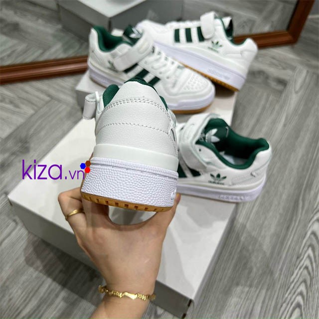 Giày Adidas Forum low màu xanh đế nâu