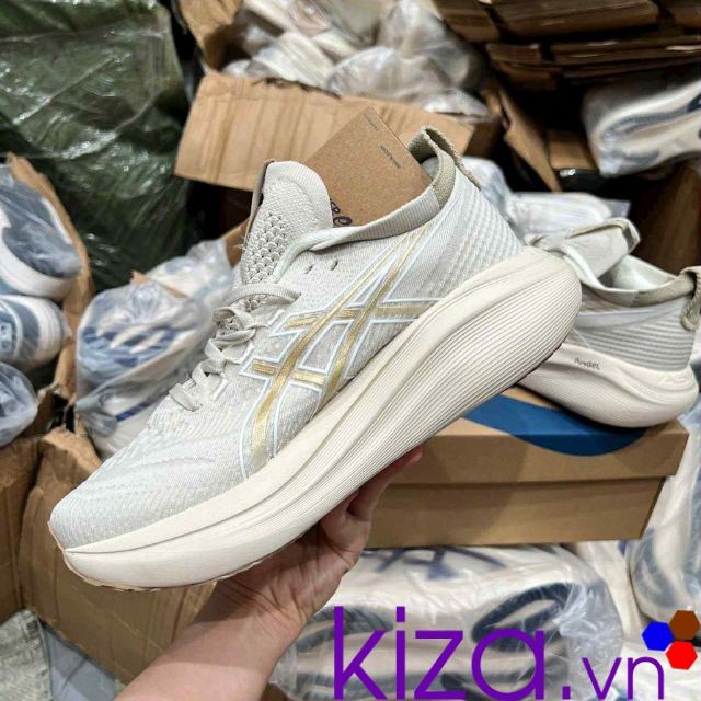 Giày Asics Gel nimbus 27 màu trắng kem phối vàng