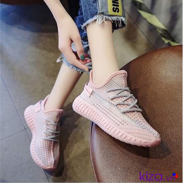 Sneaker nữ giá rẻ hồng