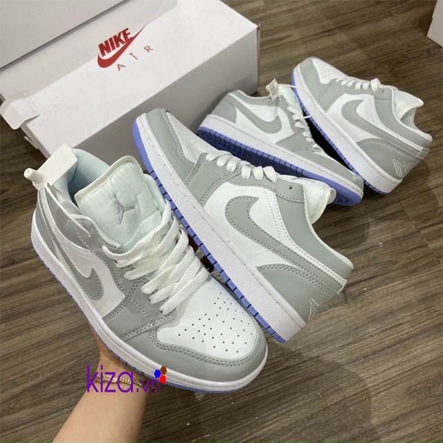 Giày nike cho học sinh