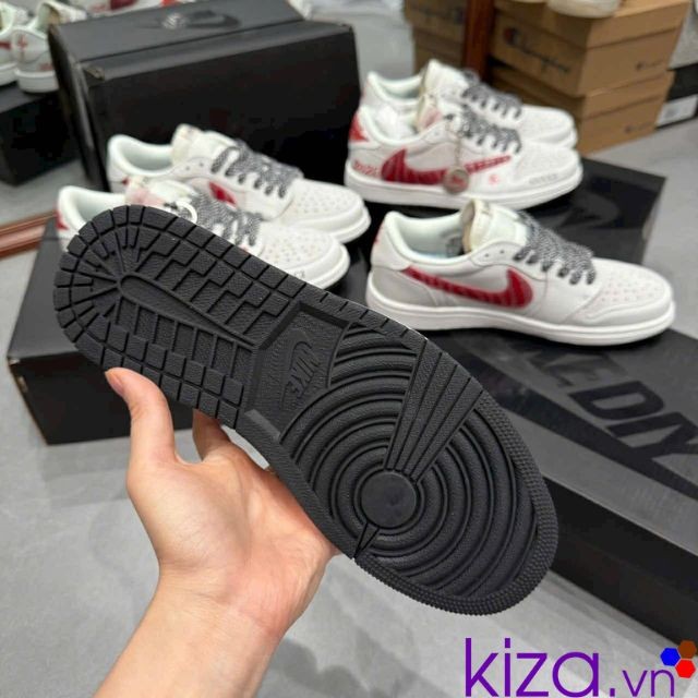 Giày thể thao nike jordan cổ thấp