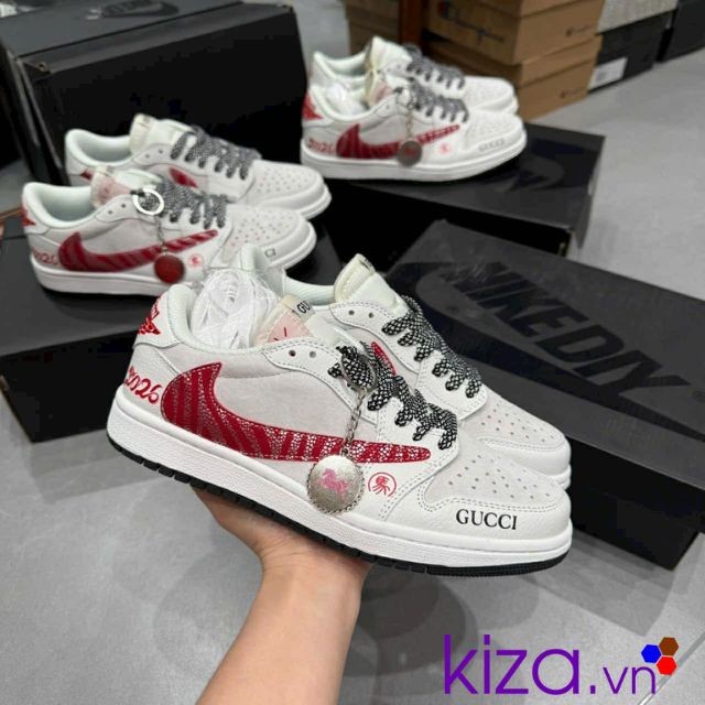 Sneaker nike jordan gucci