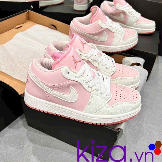 Giày Nike nữ màu hồng kem