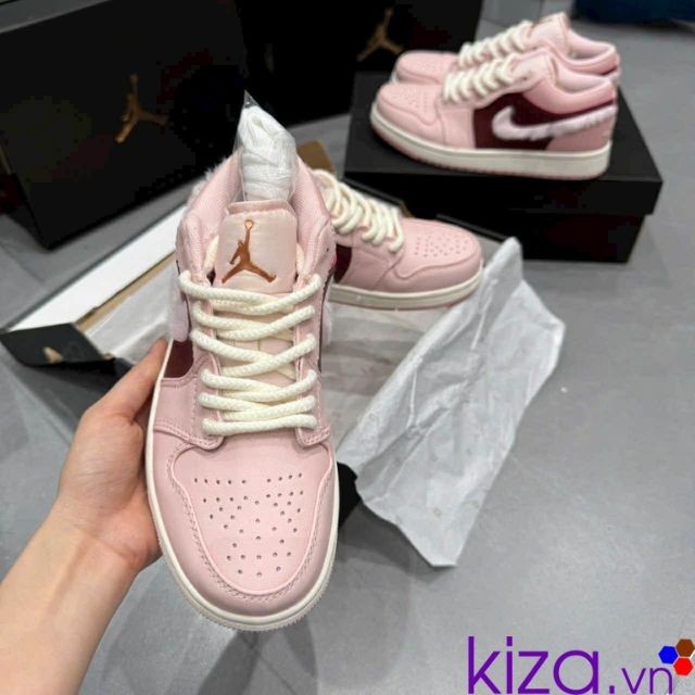 Giày nike jordan hồng đỏ mận