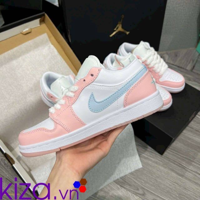 jordan nữ màu hồng