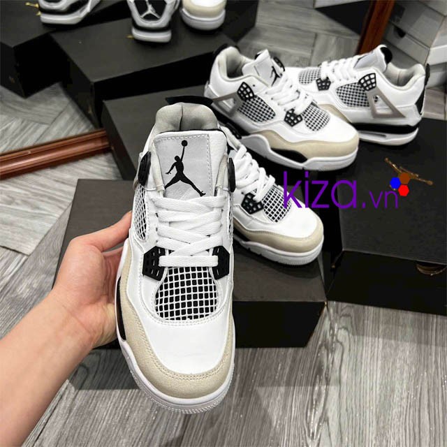 Giày nike Jordan 4 màu trắng đen