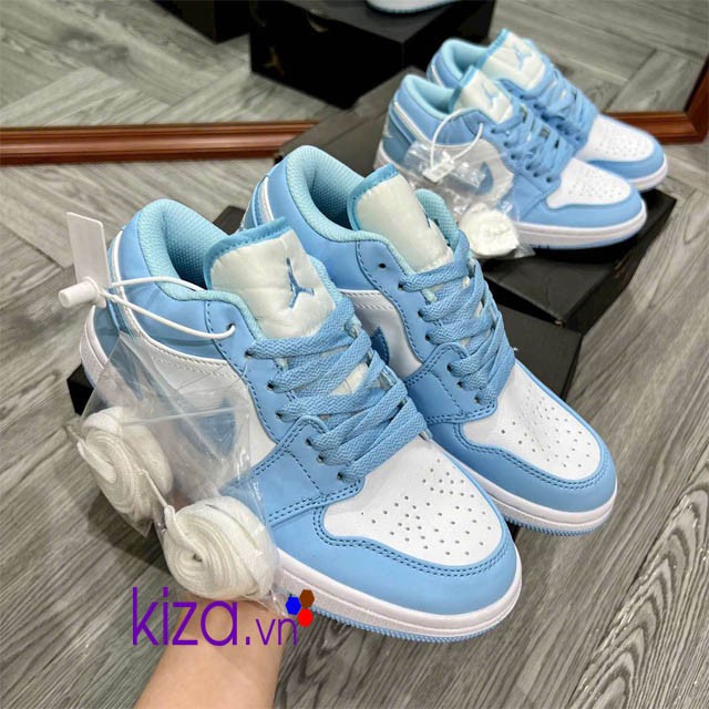 Giày nike Jordan màu xanh dương cổ thấp