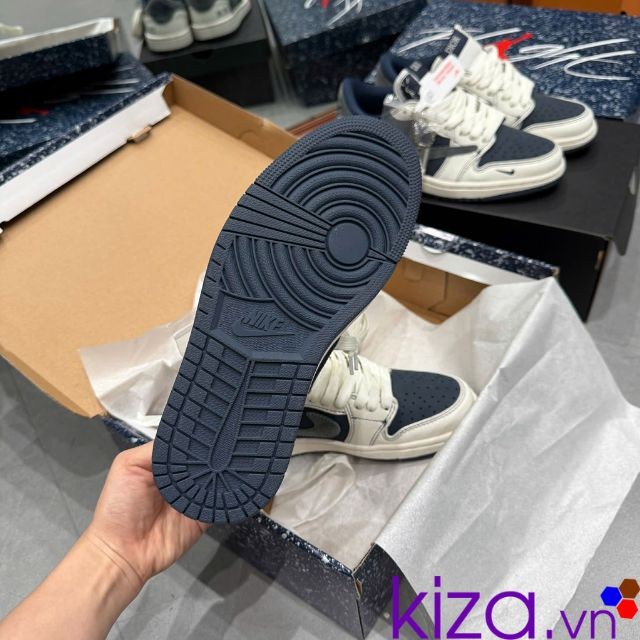 Sneaker nike jordan low Dior blue