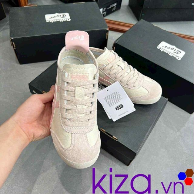 Giày Onitsuka Tiger màu kem kẻ hồng
