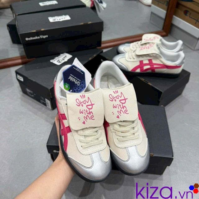 Giày Onitsuka Tiger tai thỏ màu trắng kẻ hồng