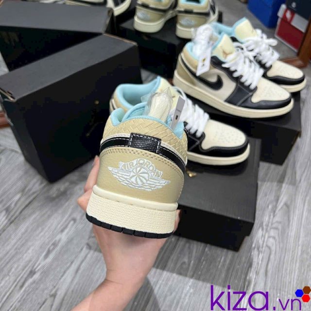 Giày Nike Jordan nam màu vàng kem phối da đen Rep cổ thấp