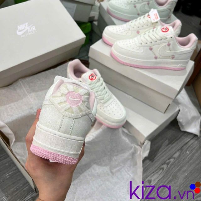 Giày nike air force màu hồng nữ