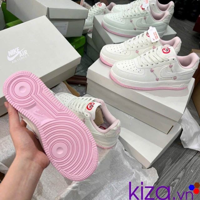 Giày nike air force màu hồng nữ