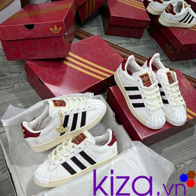 Giày Adidas nữ superstar màu trắng vảy mận