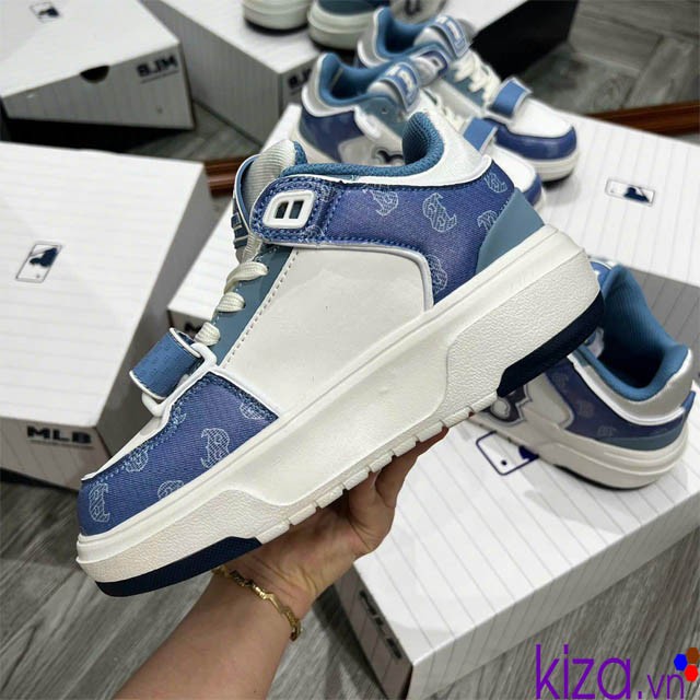 Giày MLB Chunky OFF quai dán màu xanh bò