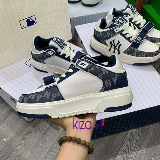 sneaker MLB blue