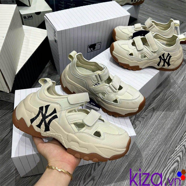 Giày MLB Sandal chunky big ball đế cao