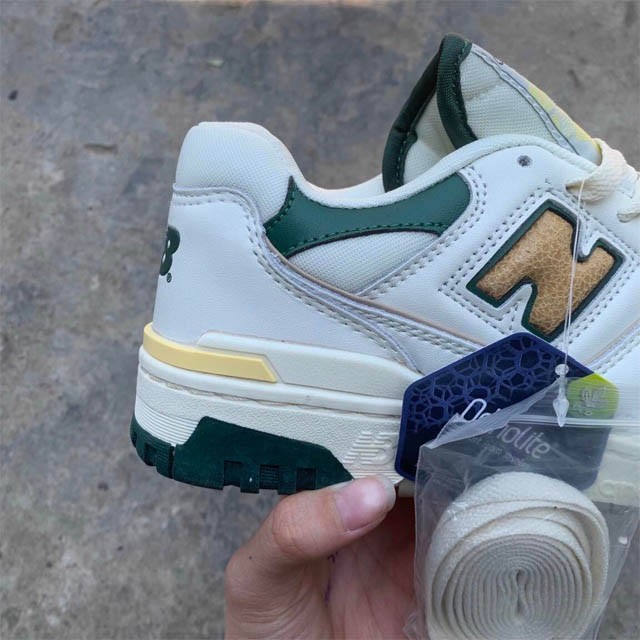Giày New Balance 550 vàng kem đế nâu 