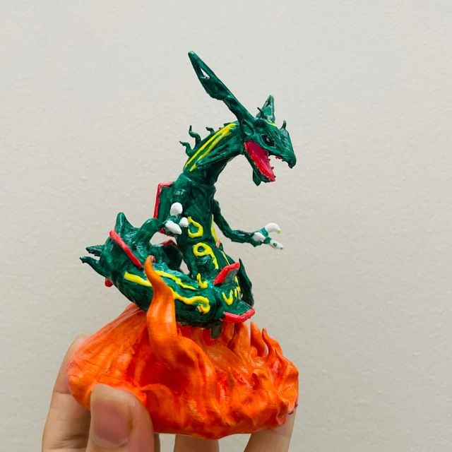 pokemon rayquaza trưng bày