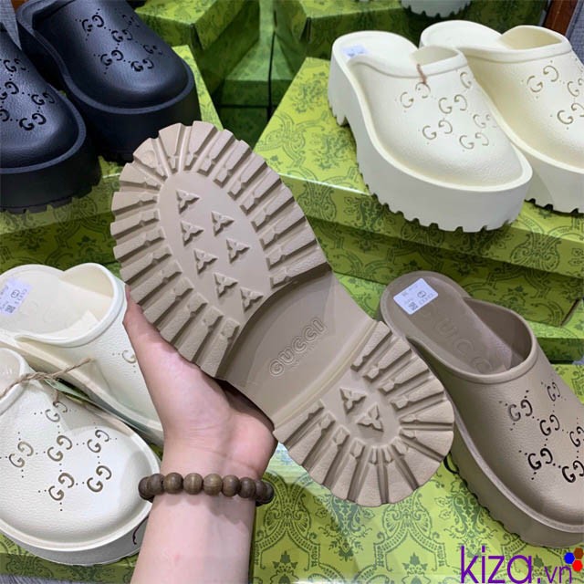 sục gucci nữ