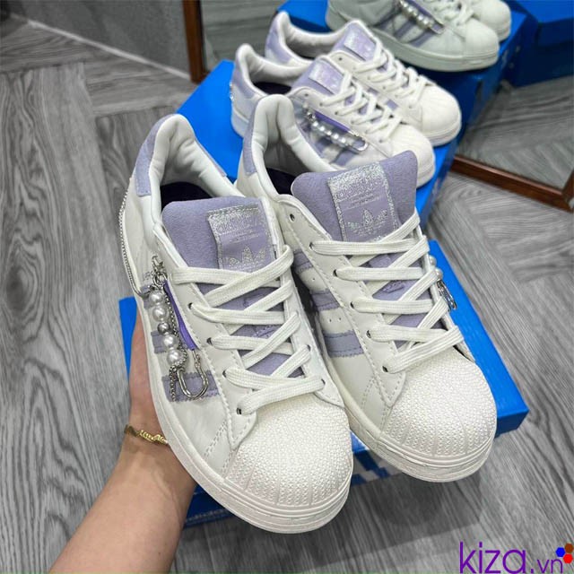 Giày Adidas sò super star charm tím