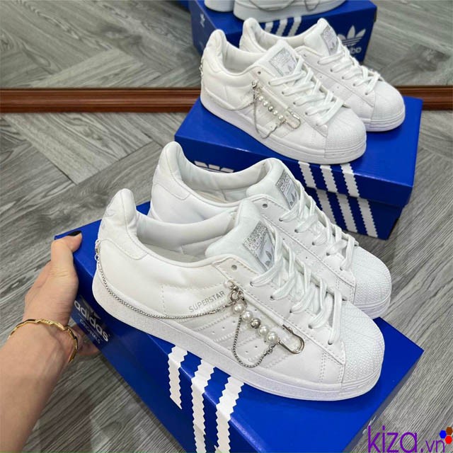 Giày Adidas super star mũi sò trắng