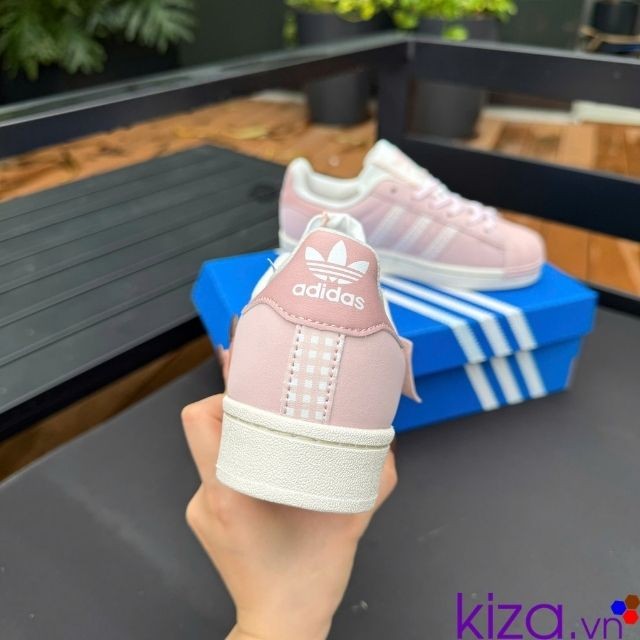 adidas sò hồng