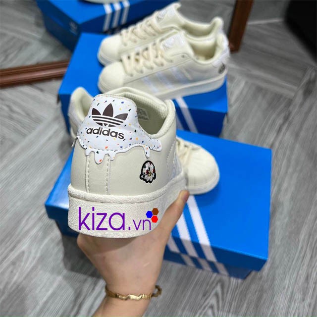 Giày Adidas Super Star trắng kem nữ