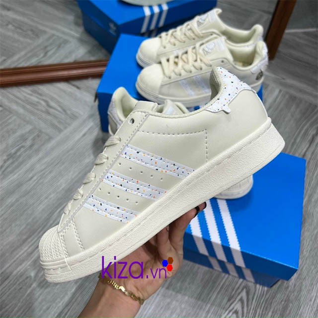Adidas sò