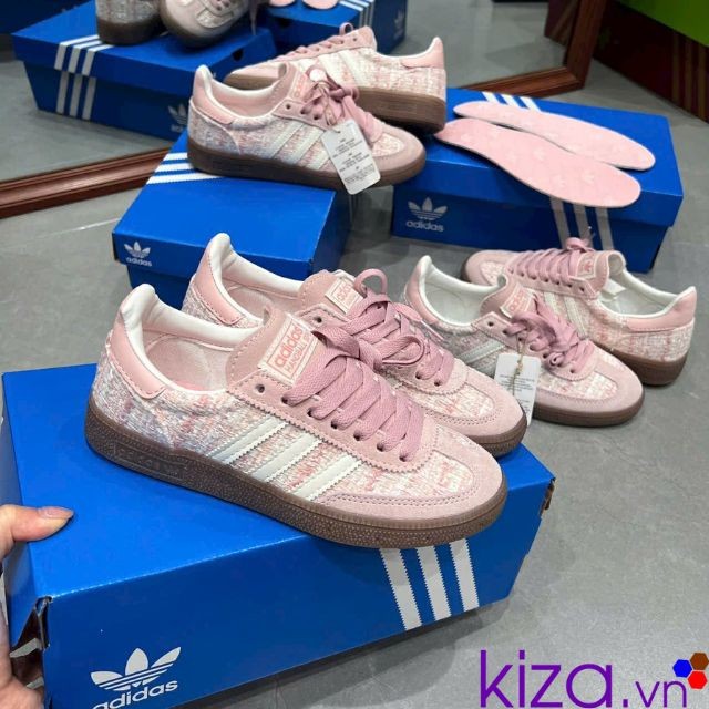 Giày thể thao nữ adidas màu hồng