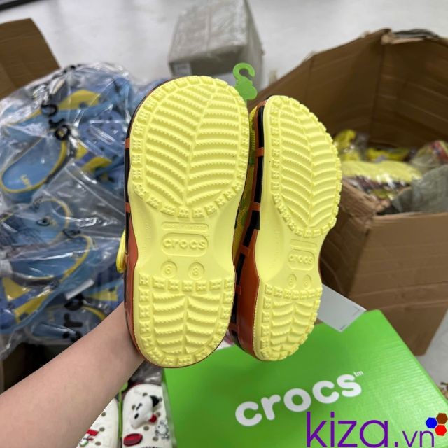 Dép crocs SpongeBob bọt biển