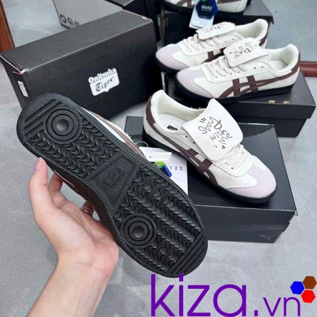 Giày tiger kẻ nâu