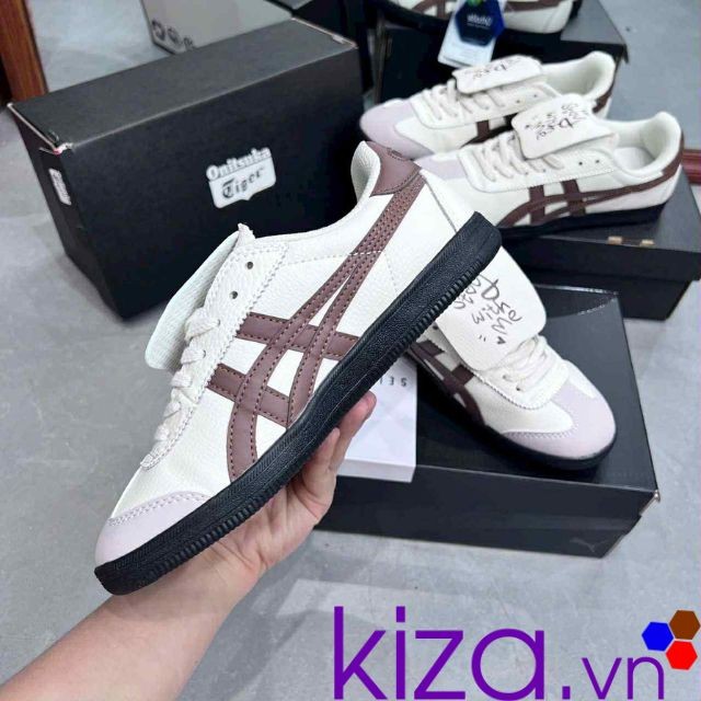 Giày onitsuka tiger màu kem kẻ nâu