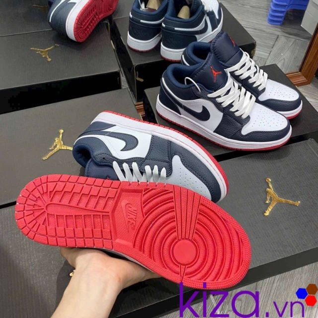 Giày nike nam jordan màu xanh than đế đỏ